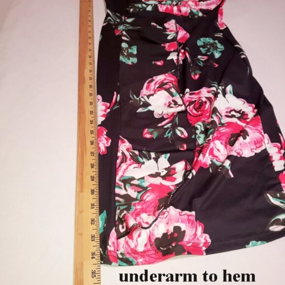 Dark/light pink roses on Black background side ruffle bodycon sexy dress size L - Picture 9 of 9